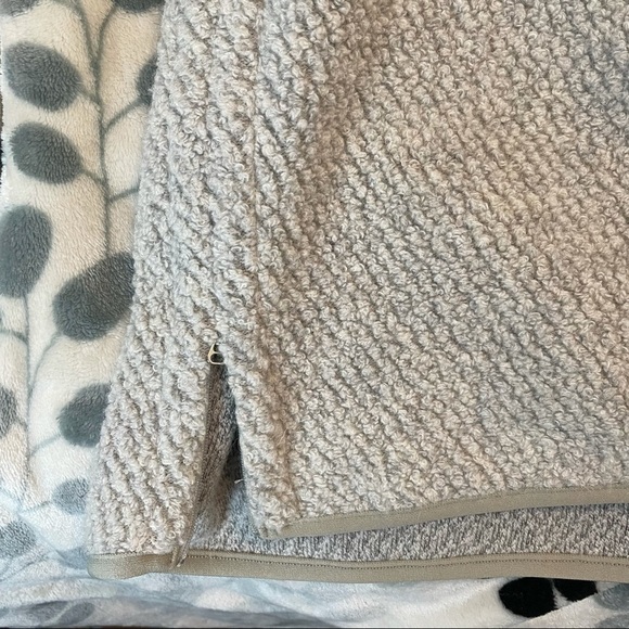 LULULEMON Rare Grey Cozy 3/4 Zip Up Hoodie Pullover Sweater Jacket XS men’s - Picture 8 of 9